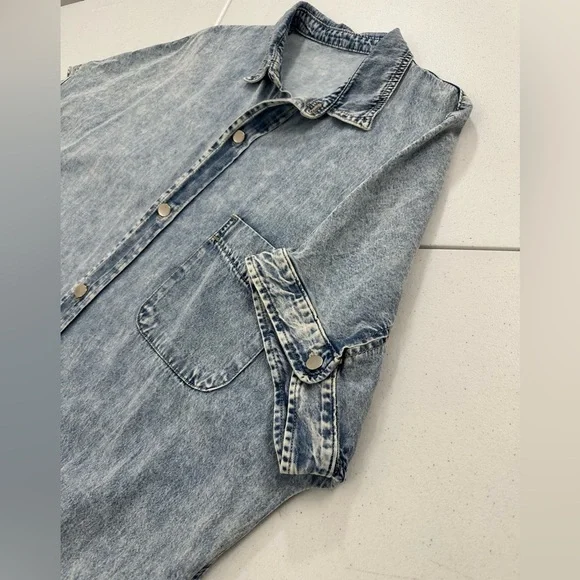 Boutique Denim Shirt Dress Light Wash Collared Button Down Utility Normcore XL - Picture 10 of 12